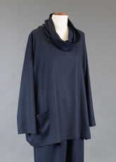 wool angle-to-front side seam monks top - long