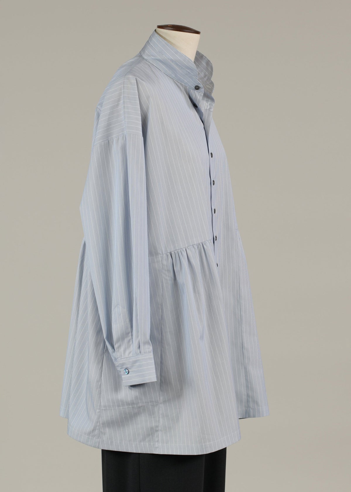 cotton double stand collar shirt with pleated layer - long plus