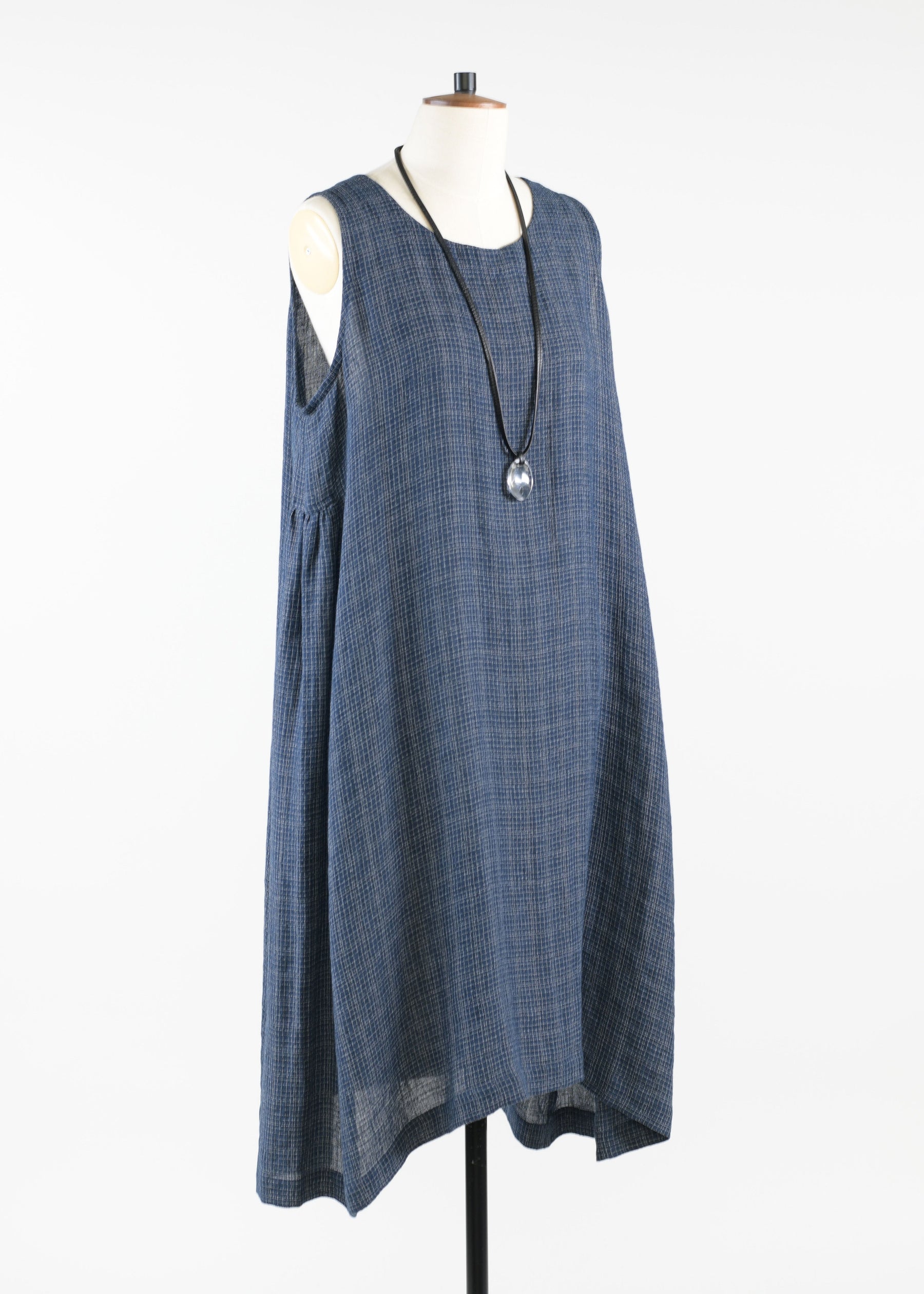 linen cotton mix 3/4 length side pleated sleeveless dress