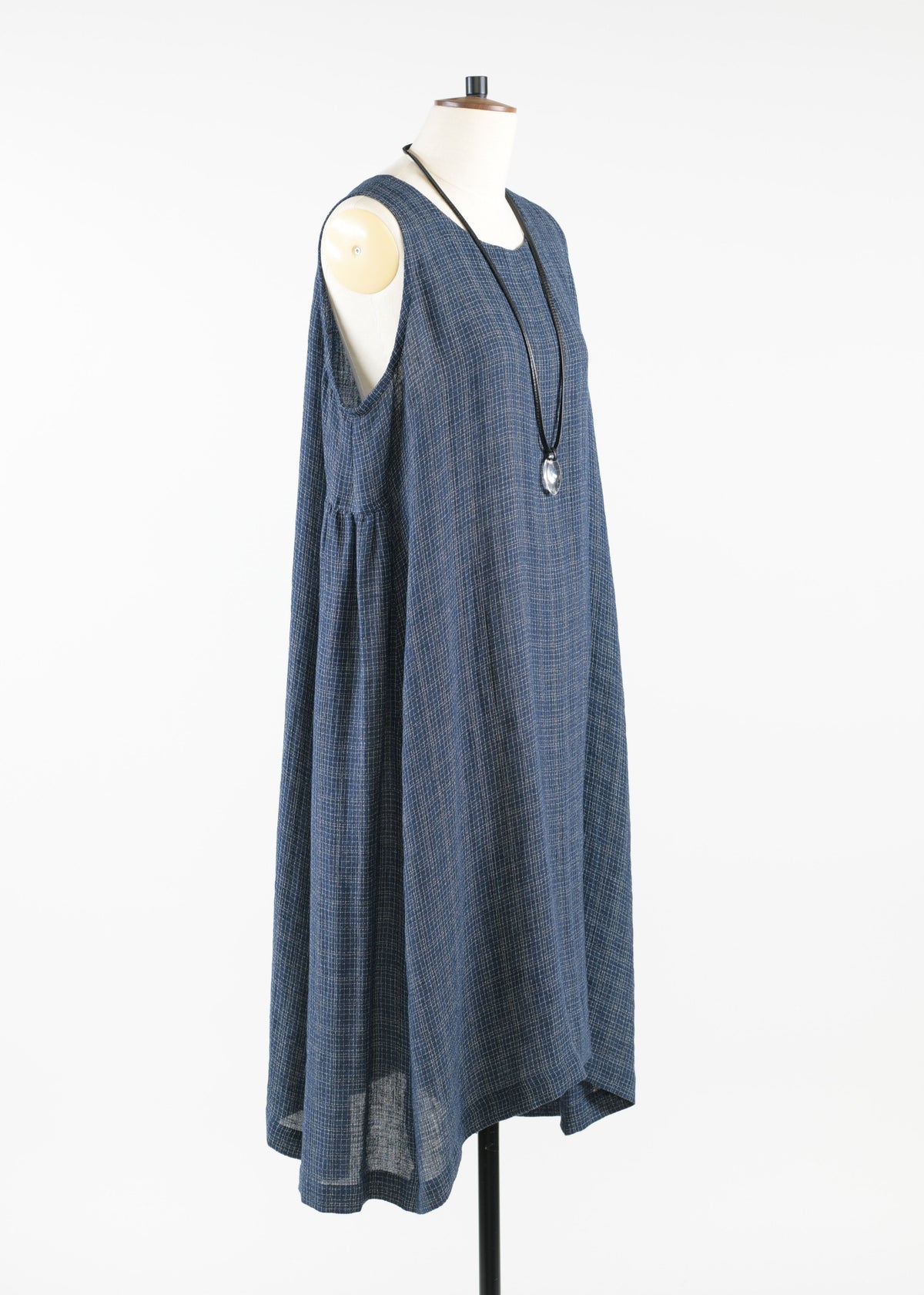 linen cotton mix 3/4 length side pleated sleeveless dress