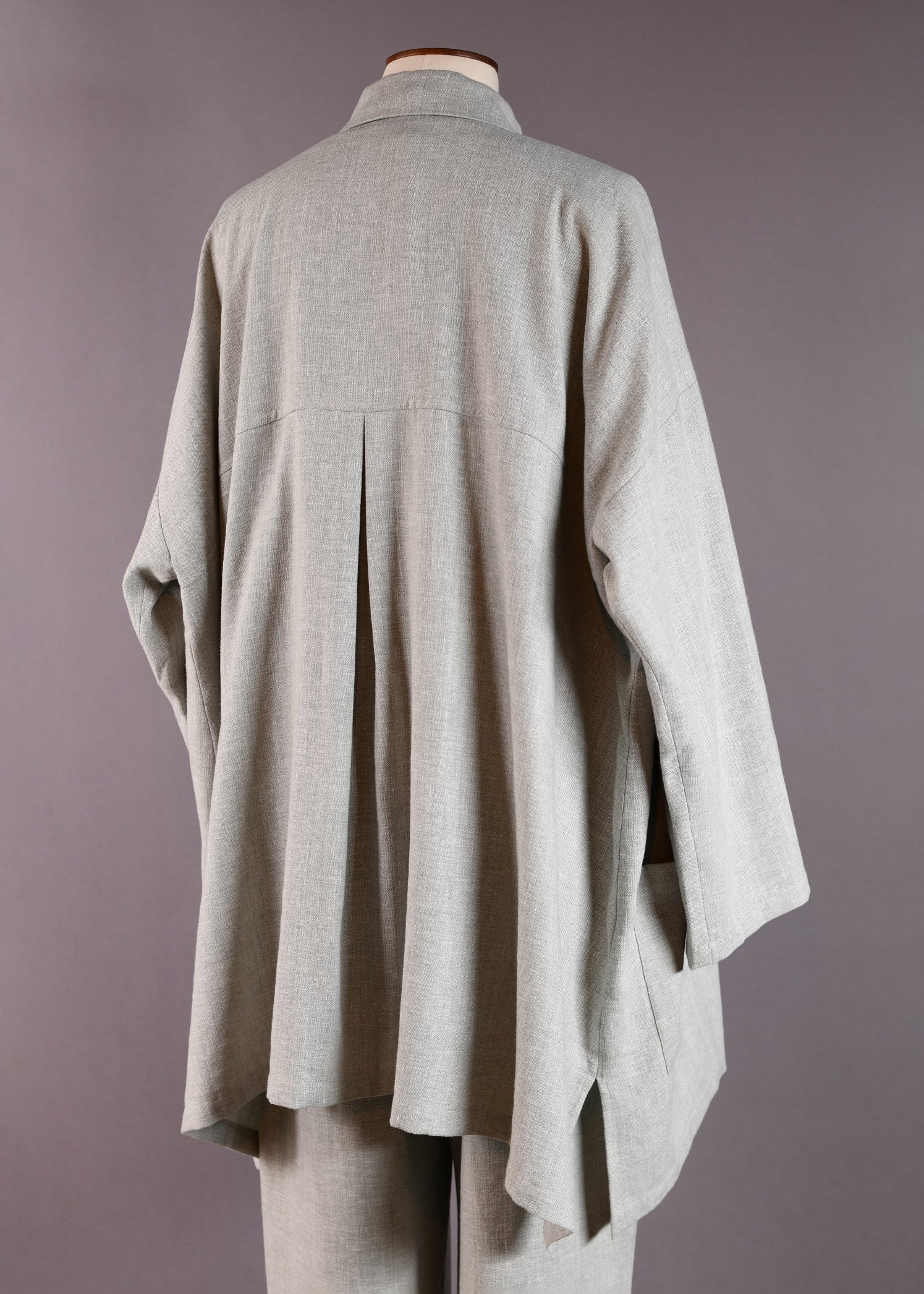 linen wide a-line back pleat jacket with collar - long plus