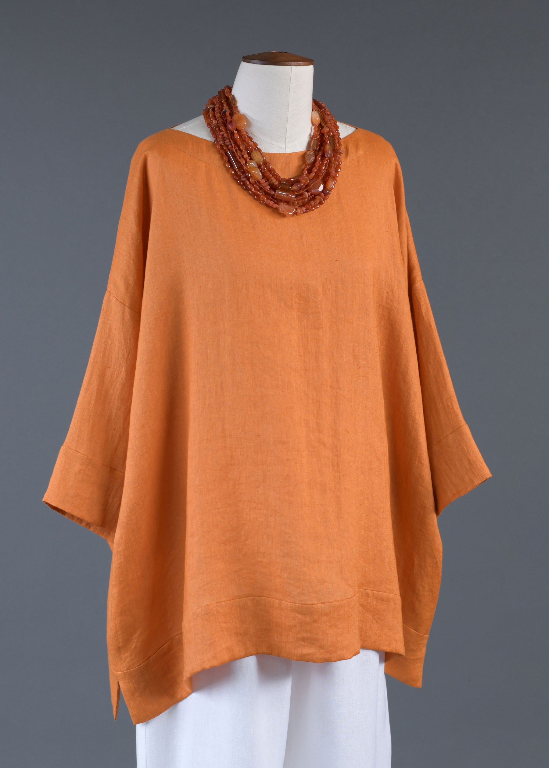 linen scoop neck 3/4 sleeve top with hem bands - long