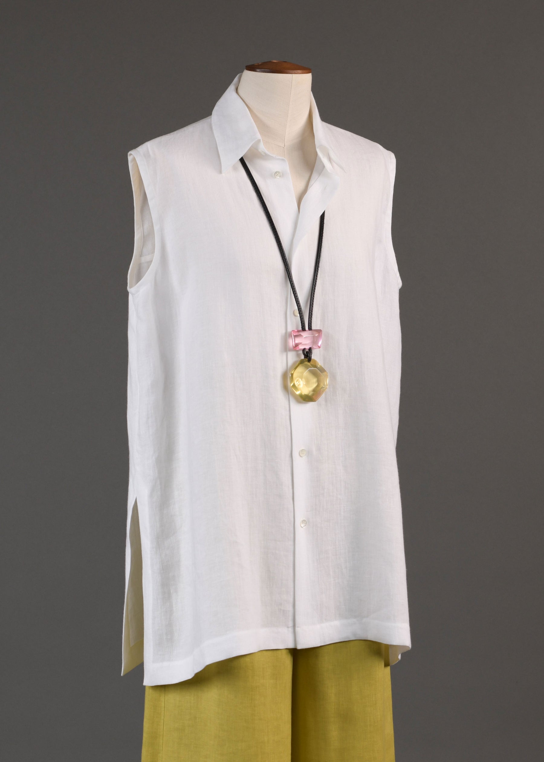 linen slim a-line sleeveless shirt with collar and side slit detail - long