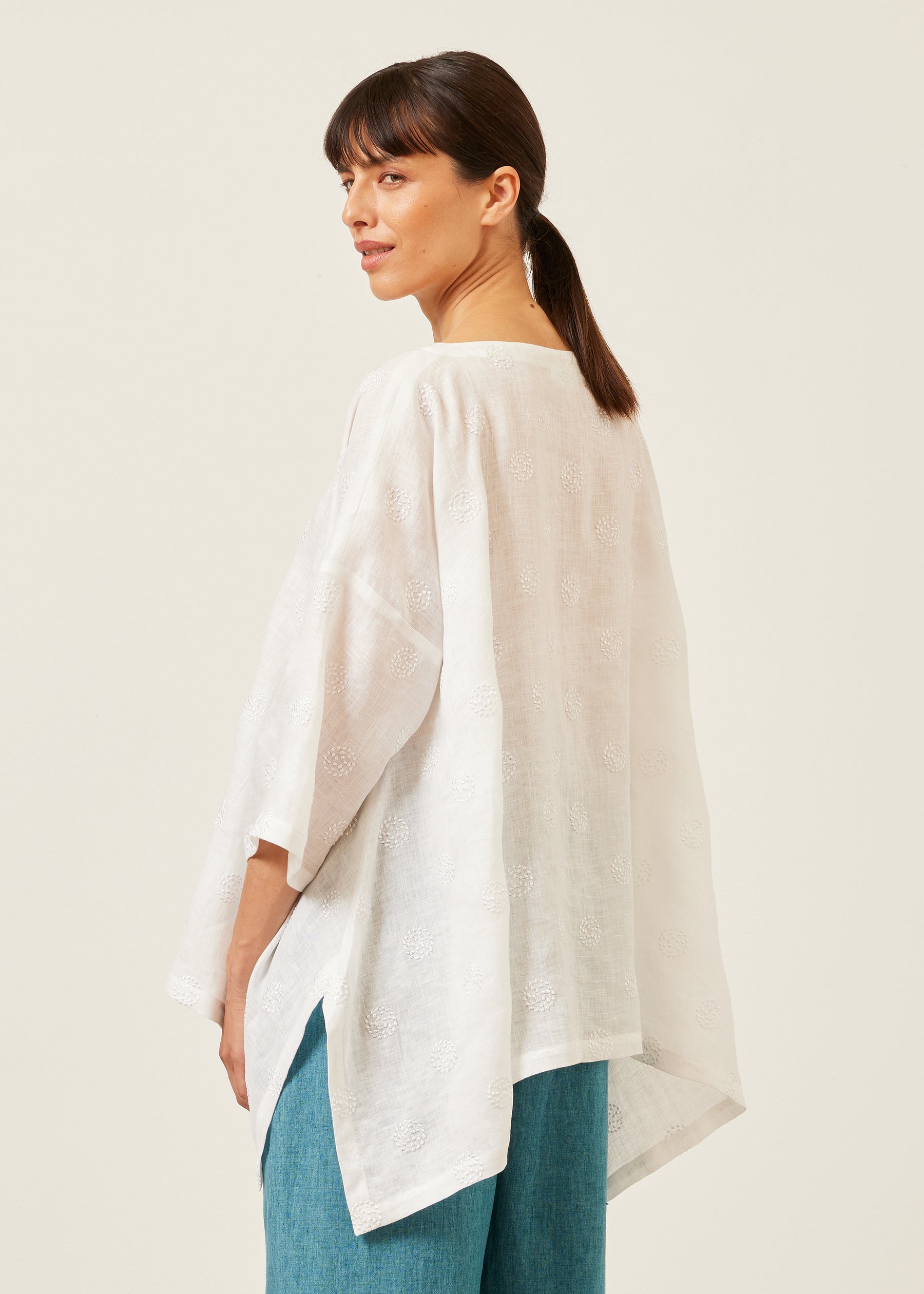 linen mix dps scoop neck 3/4 sleeve top - mid plus