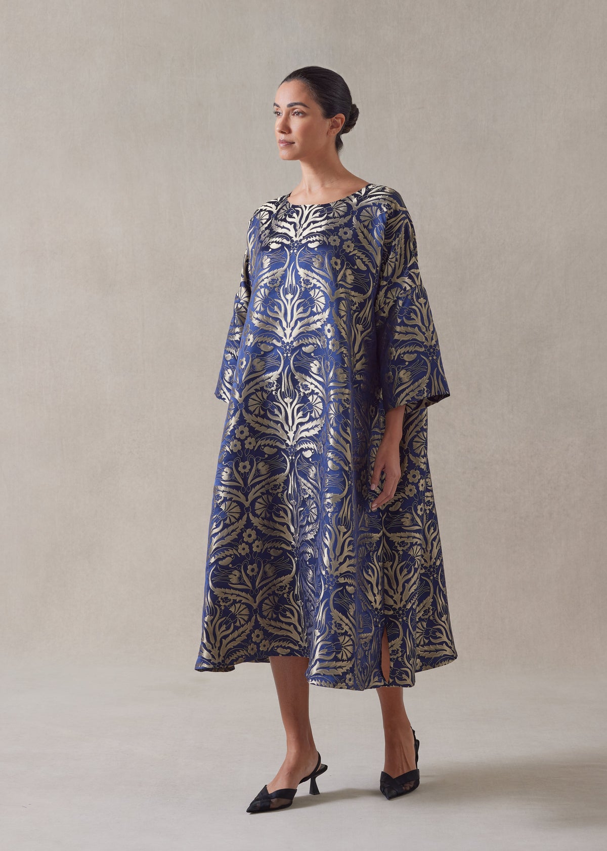 metallicised mix round neck chinese imperial dress