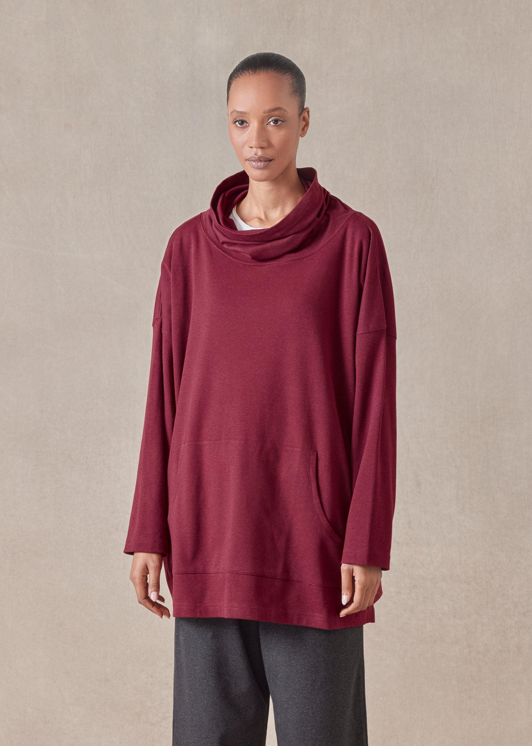 cotton jersey monks top with pouch pocket