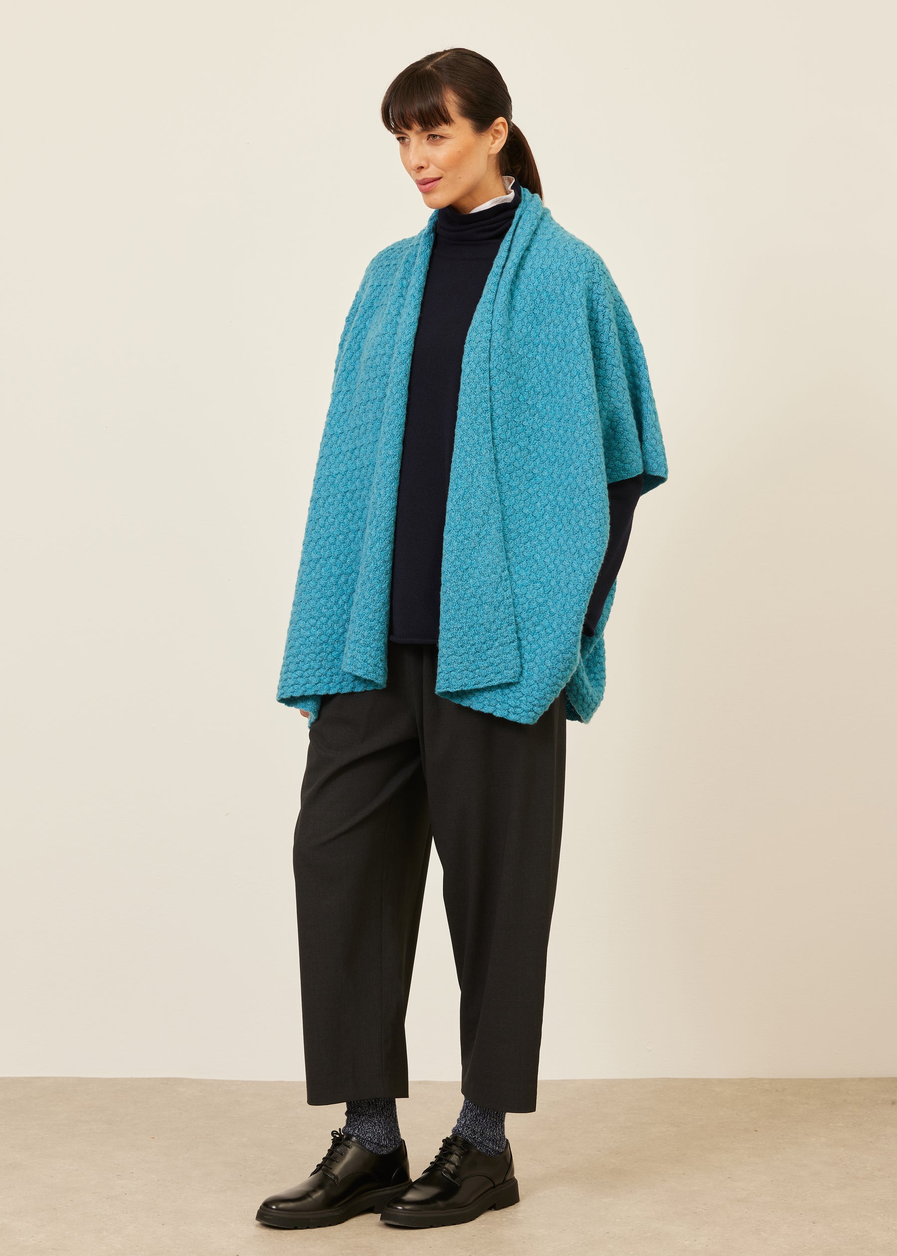 scrunch shawl collar sleeveless knit cardigan - long plus