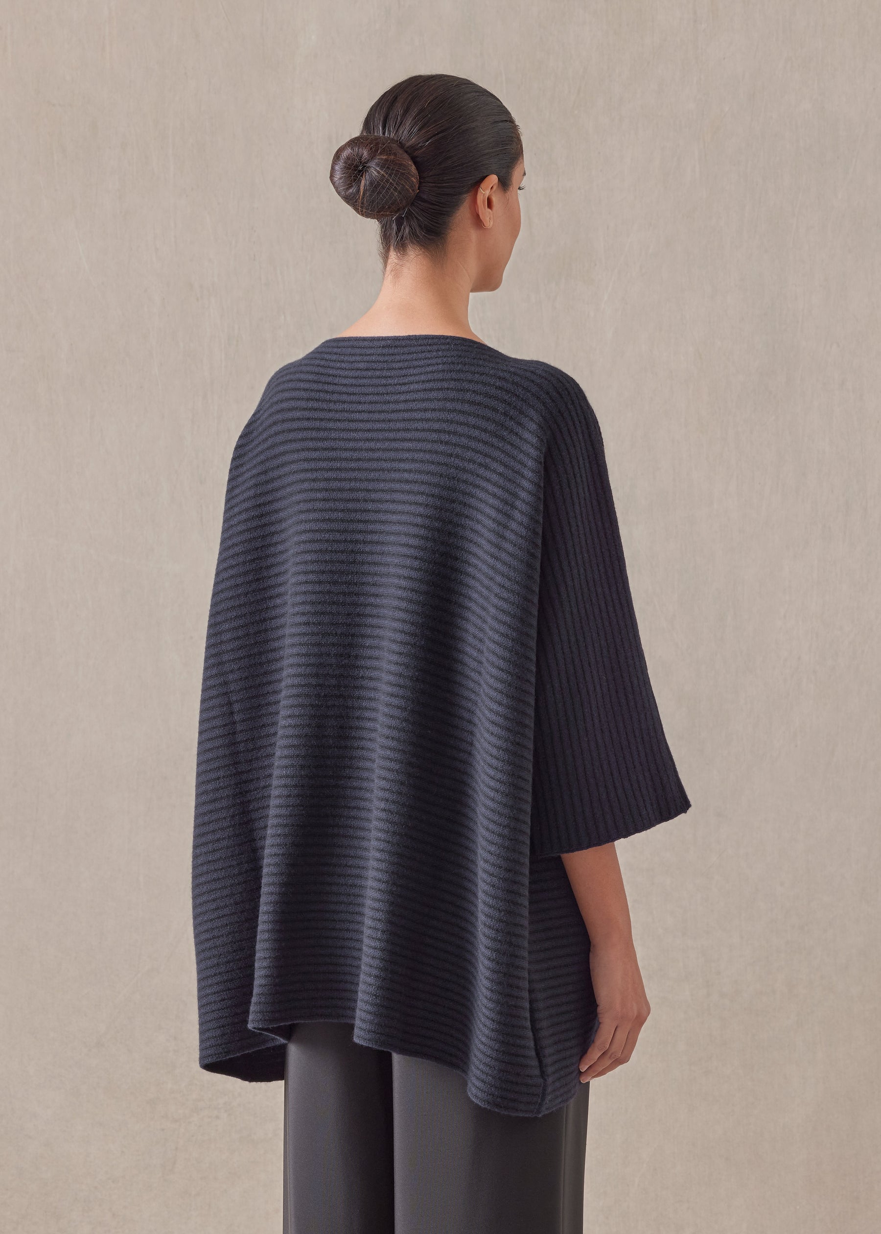 cashmere square 3/4 sleeve sweater - long