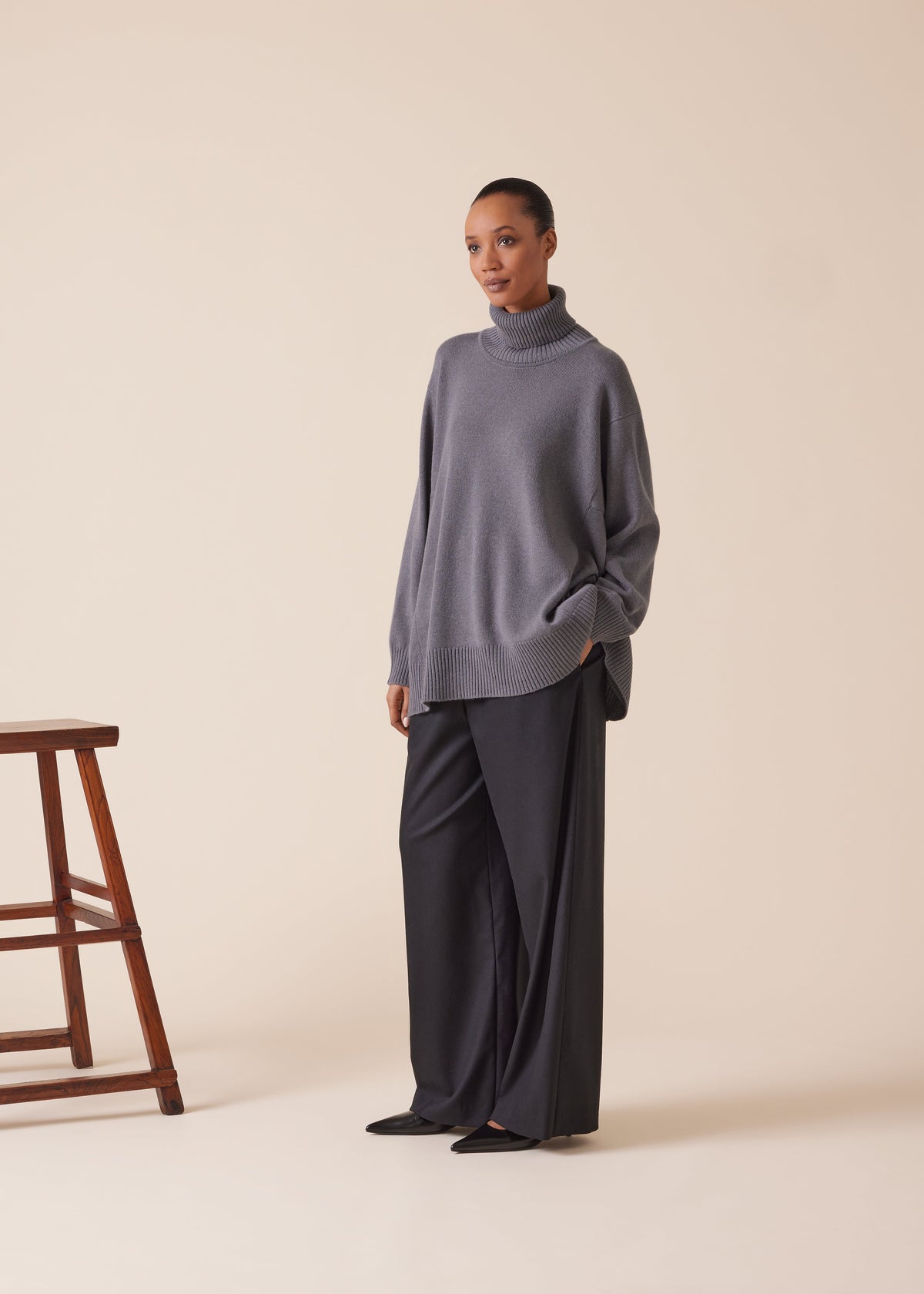 cashmere panelled a-line roll neck sweater - long