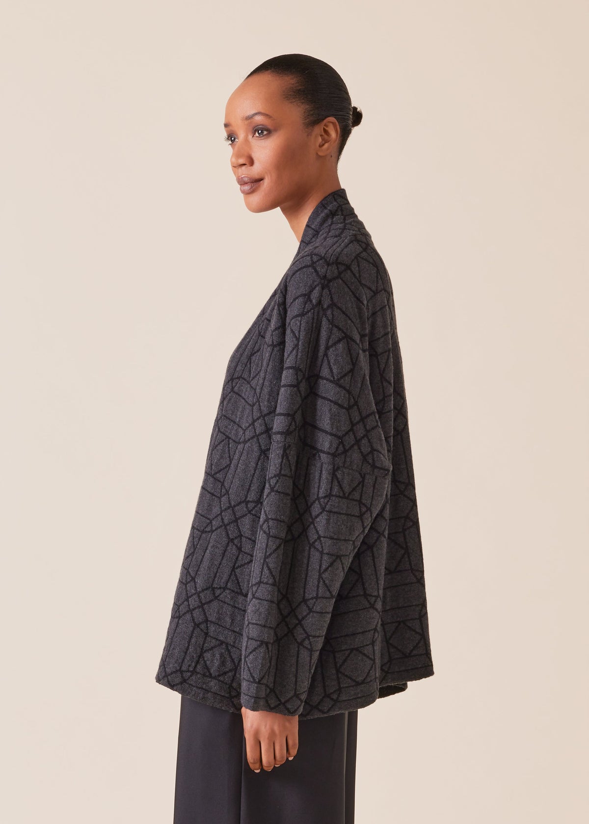 knitted scrunch shawl collar cardigan - mid