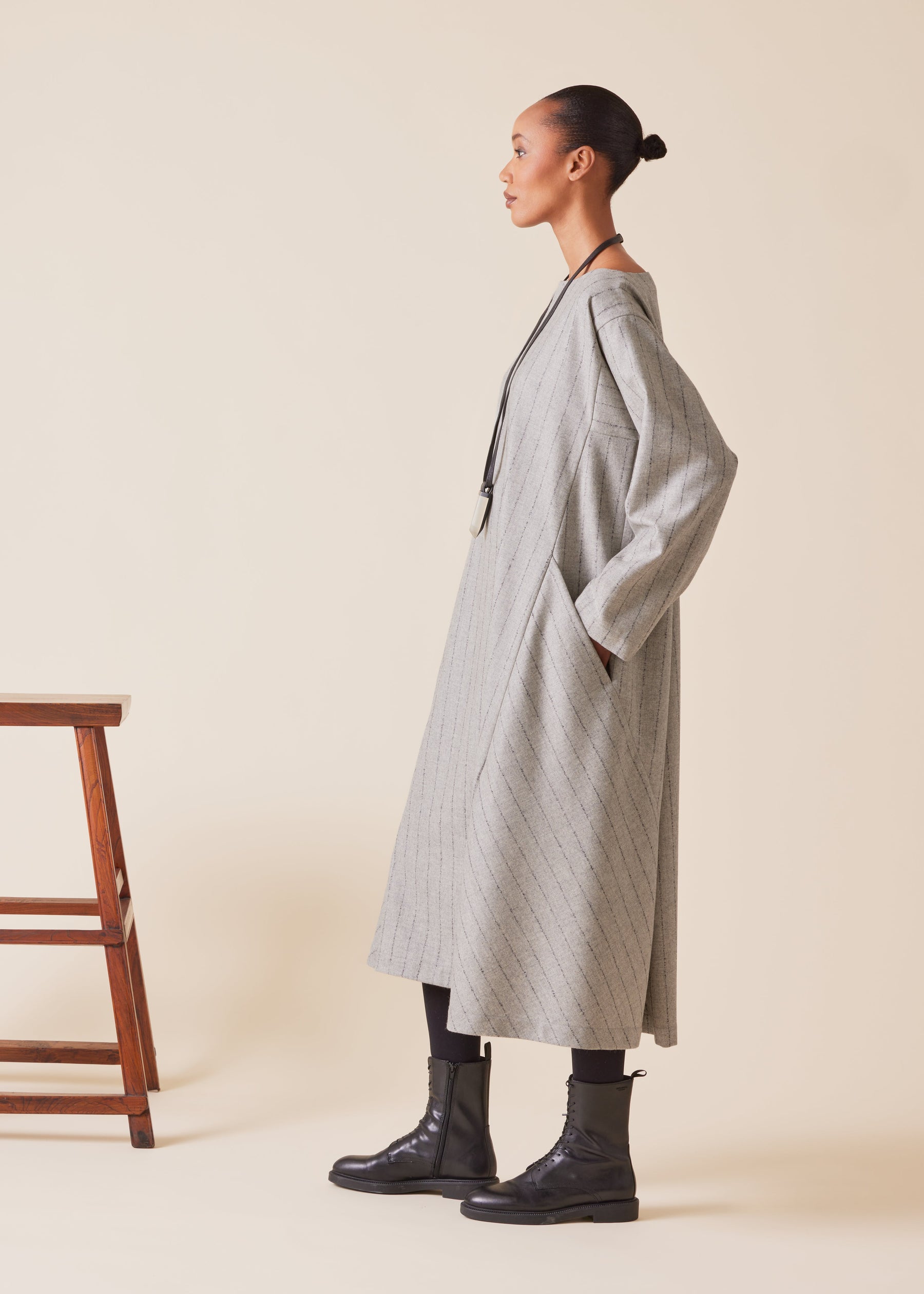 wool cashmere mix Caucasus scoop neck dress