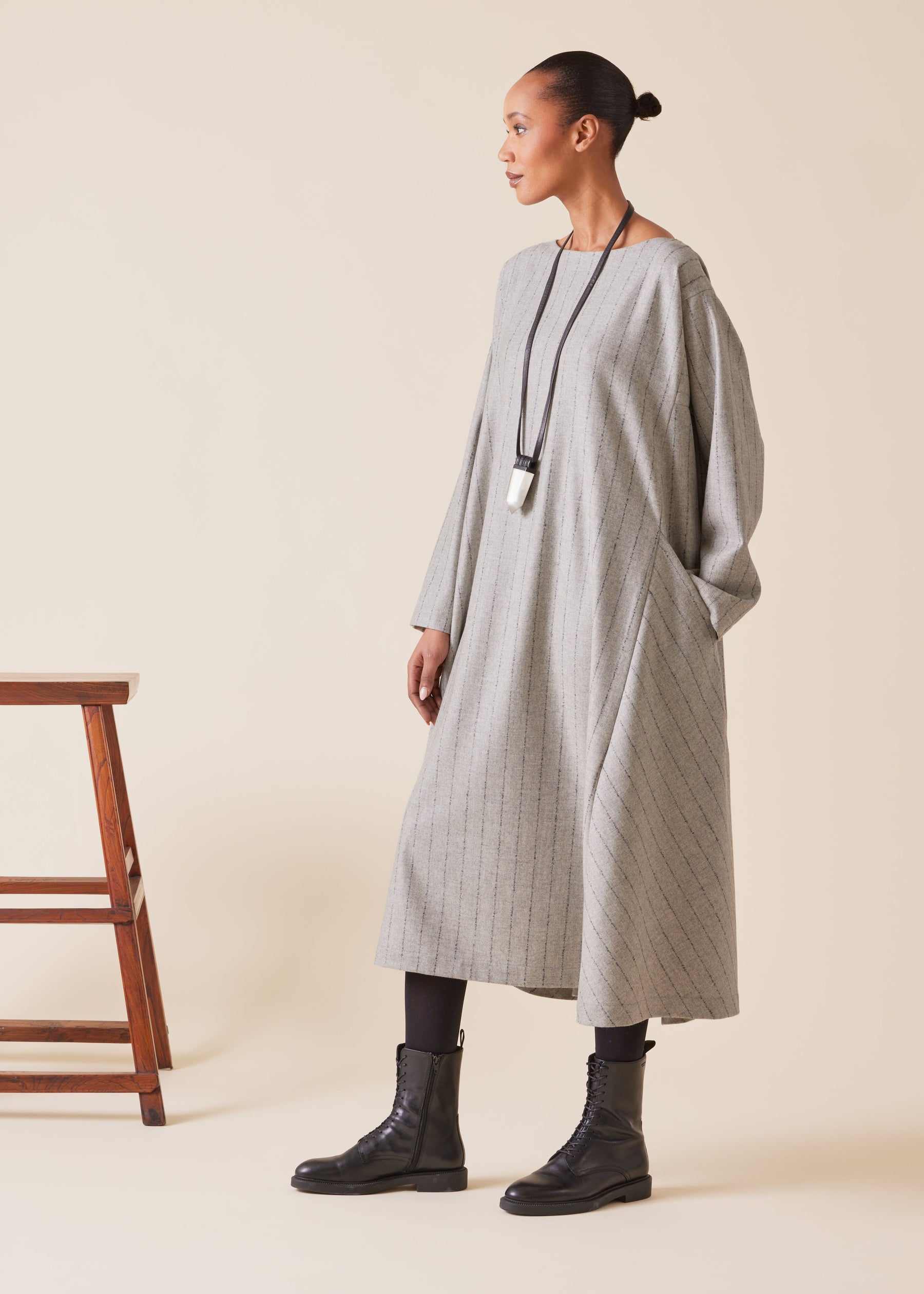 wool cashmere mix Caucasus scoop neck dress