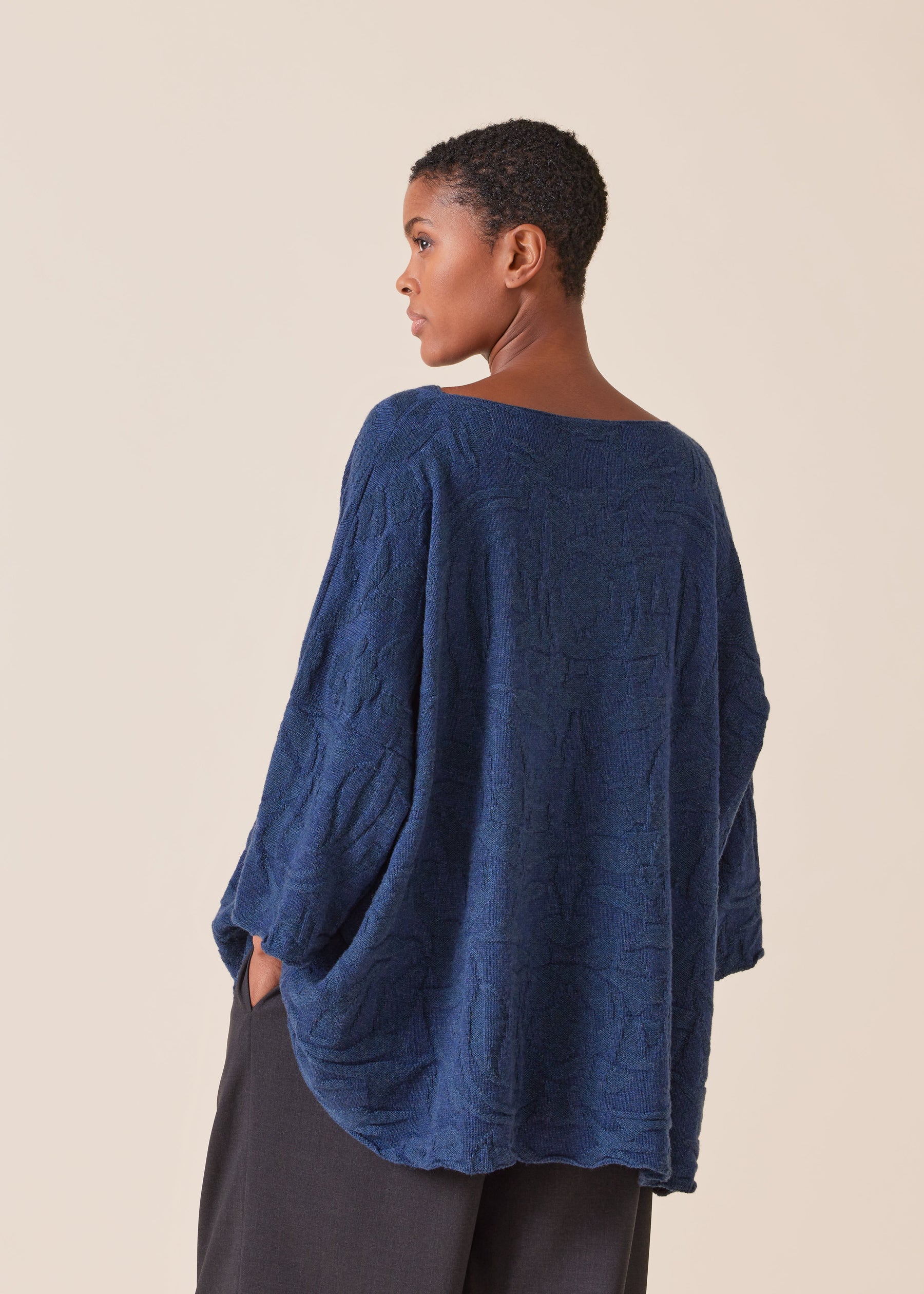 cashmere square 3/4 sleeve sweater - long