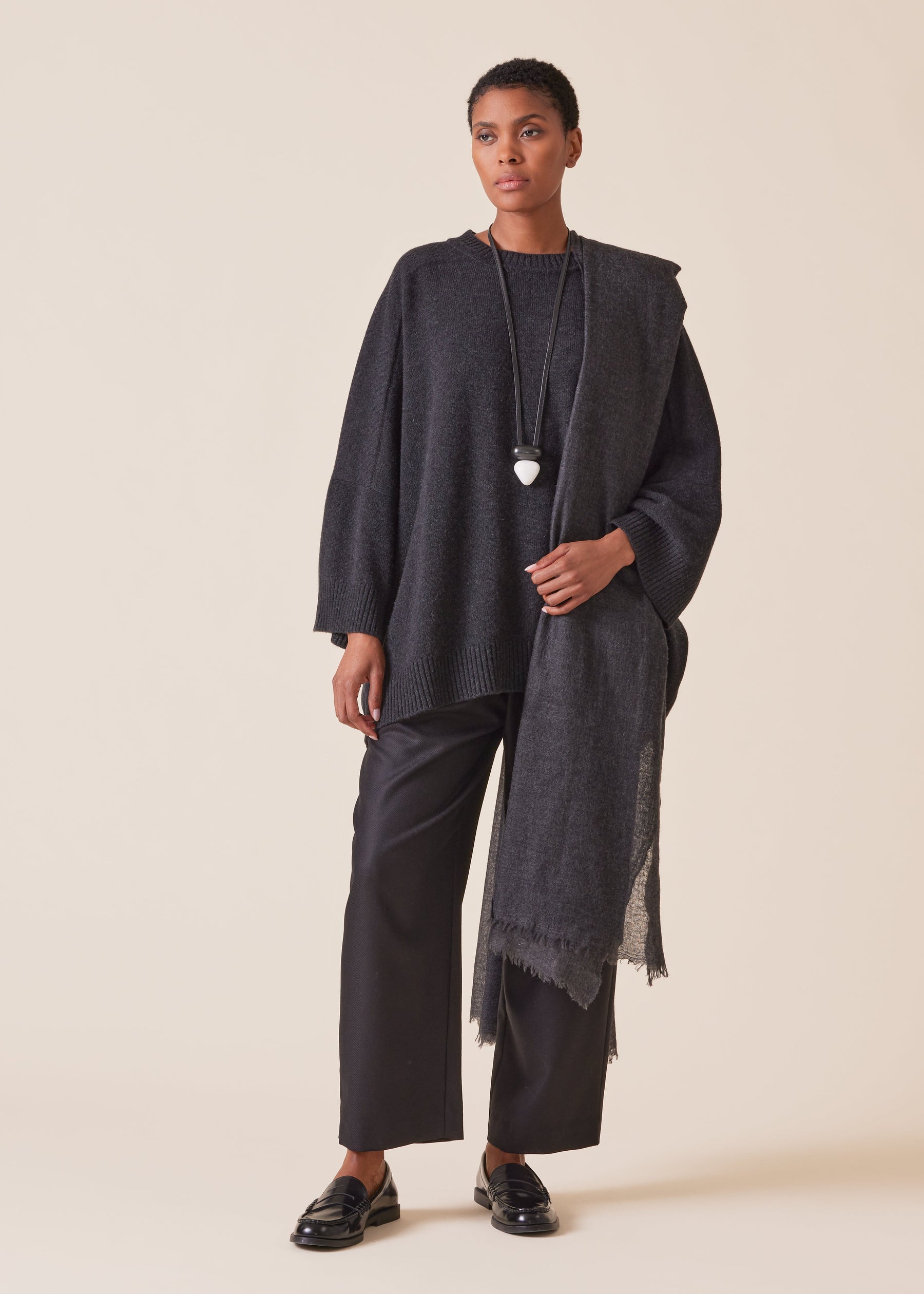 cashmere sloped shoulder round neck sweater - long