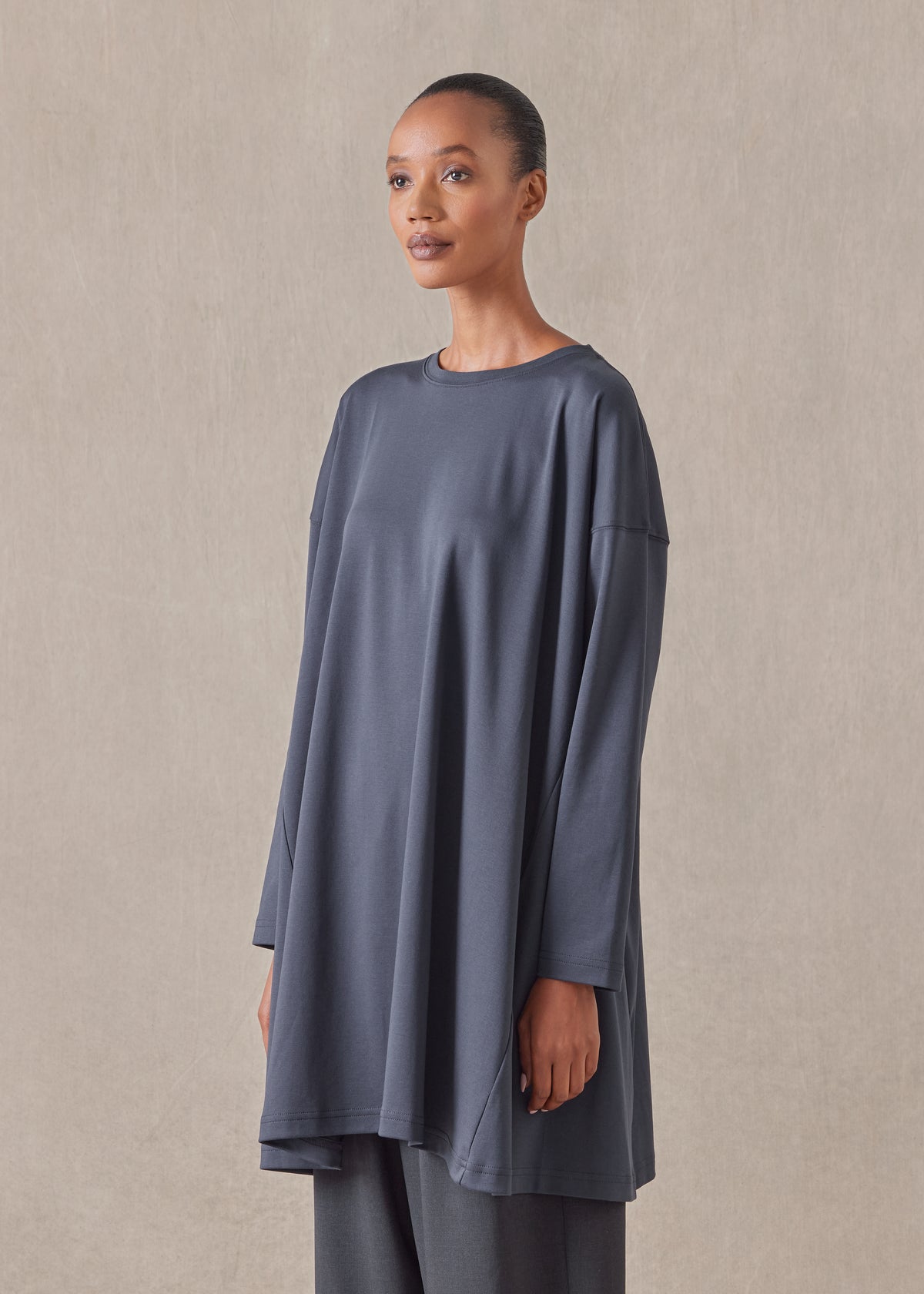 cotton jersey side panelled round neck t-shirt - long plus