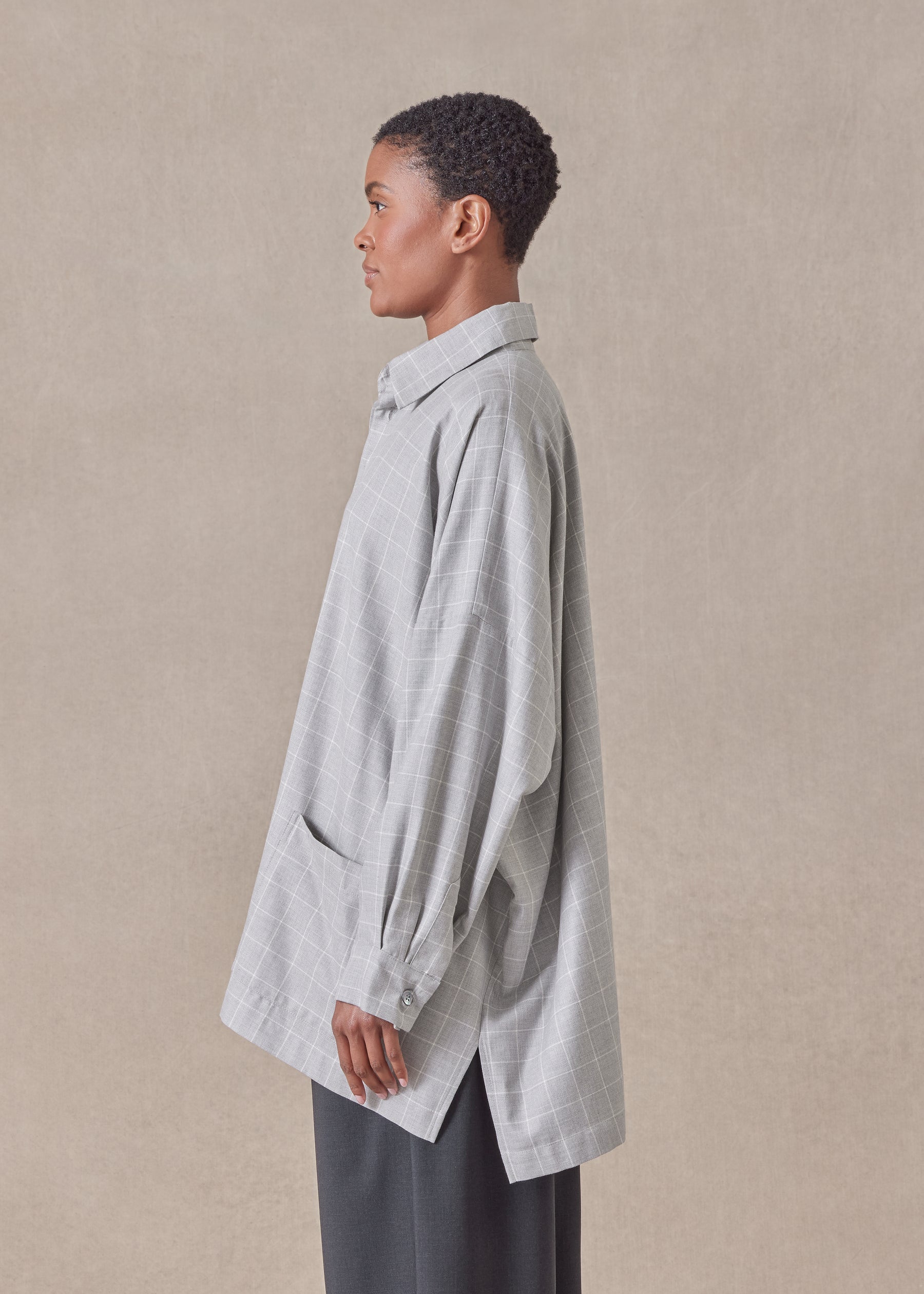 cotton wide longer back shirt jacket with collar - long