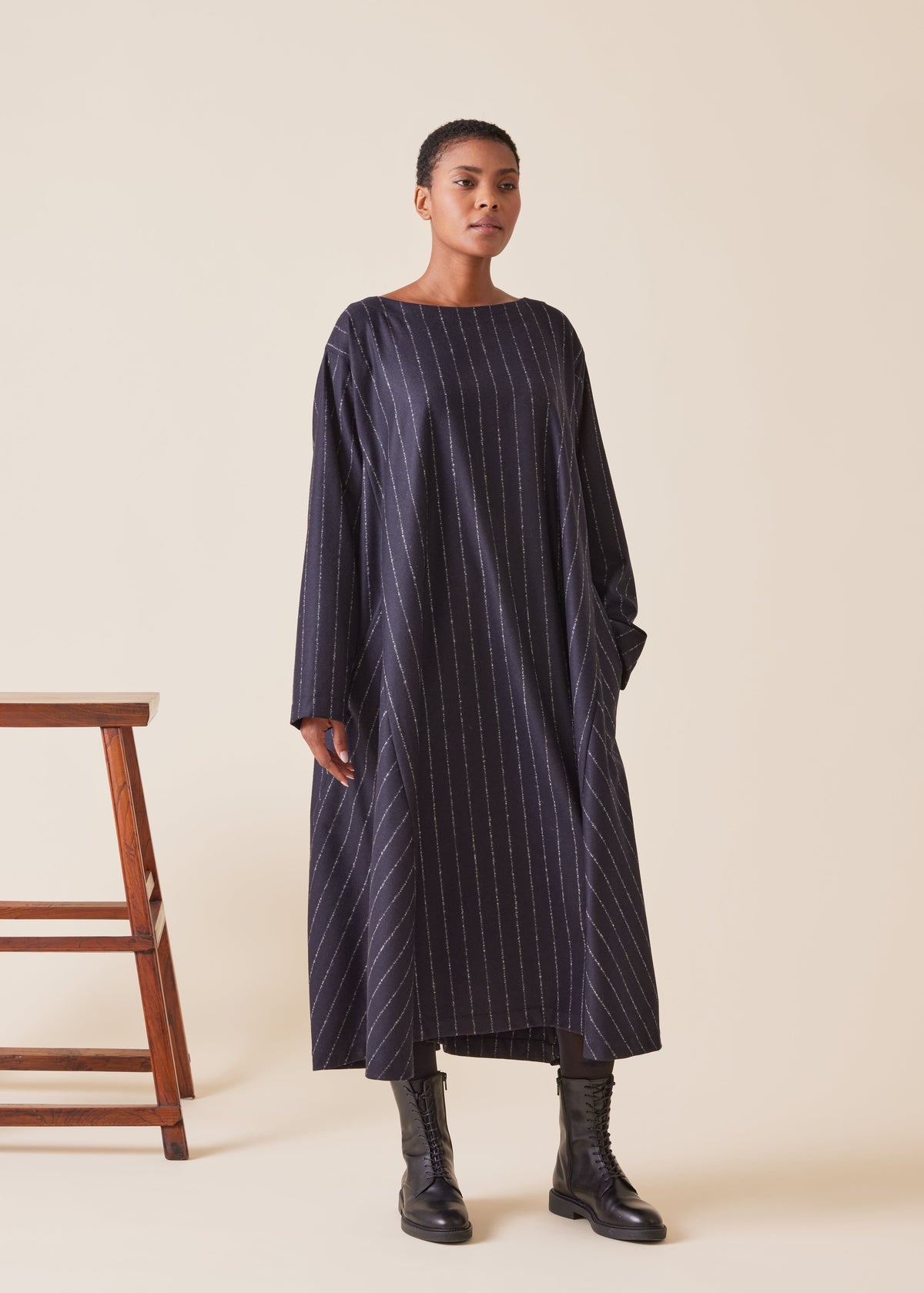 wool cashmere mix Caucasus scoop neck dress