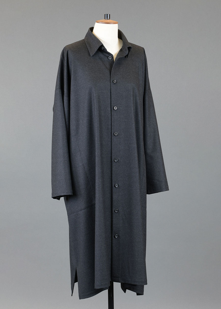 wool wide a-line back pleat shirt dress with collar - 3/4 length